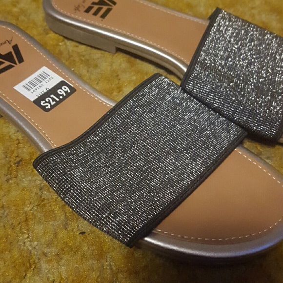 Shoes - Picture 2 of 2