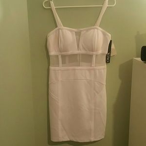 ☆SOLD ON M€RCARI☆XOXO White Bodycon Dress