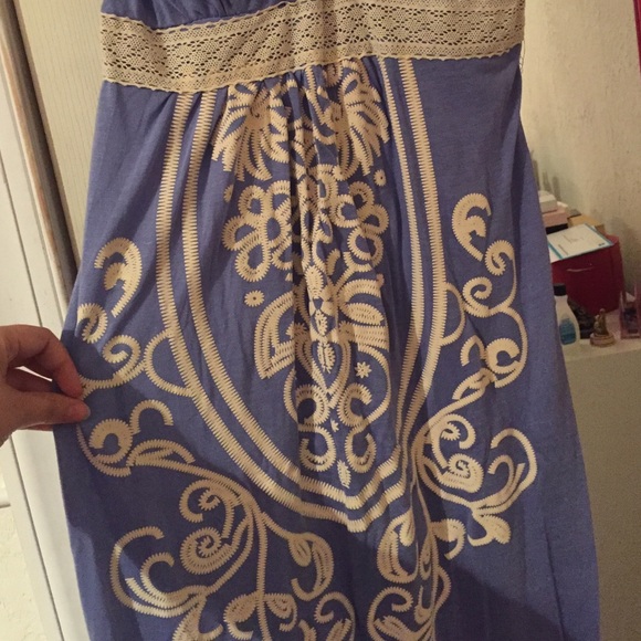 New maxi - Picture 2 of 2
