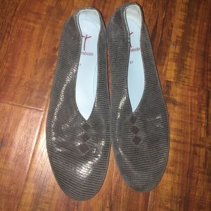 green never worn flats