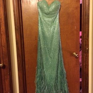 Ombré Mint Green Prom/Formal/Pageant Dress Sz 4