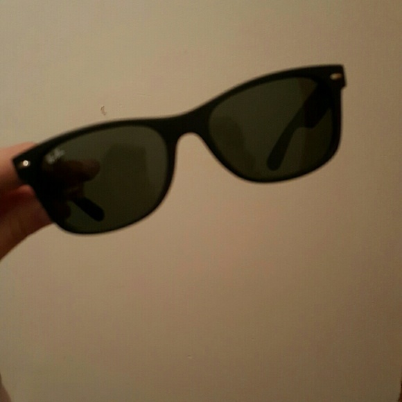 Wayfarers - Picture 4 of 4