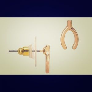 J Crew Gold Post Stud Earrings NWOT NEW