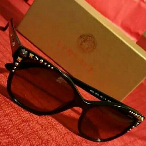 Polarized Versace Suns