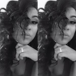 Meet your Posher, Alejandra