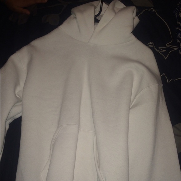 TWO Youth XL Solid colored hoodies - Picture 2 of 3