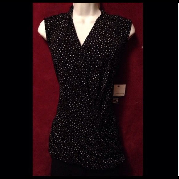 💖Liz Claiborne🌺 Polka Dots Casual Blouse💙