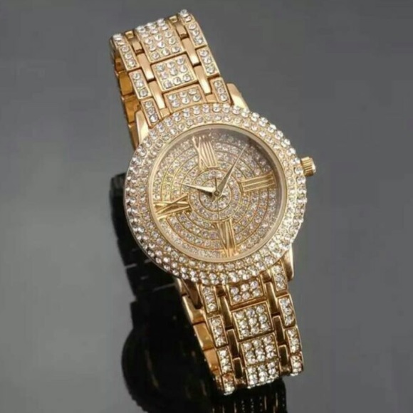 Gold Diamond Bracelet - Picture 1 of 4