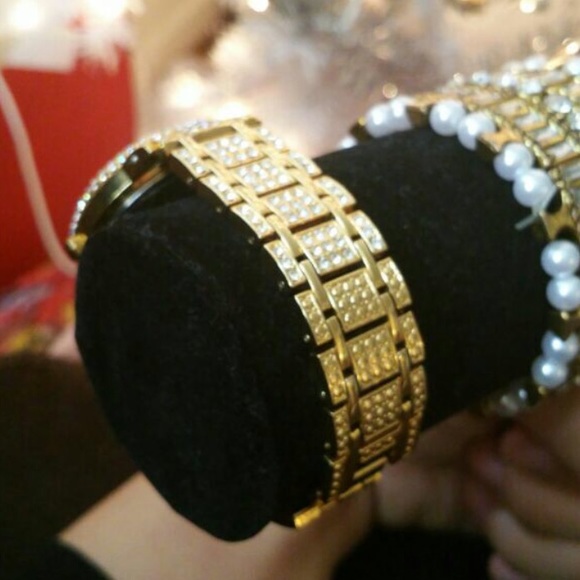 Gold Diamond Bracelet - Picture 3 of 4