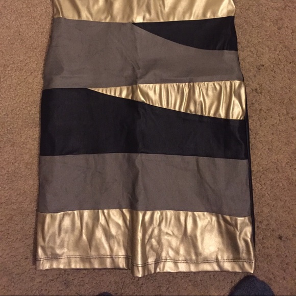 Strapless Black/gold/grey dress - Picture 3 of 3