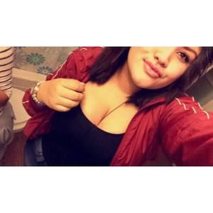 Meet your Posher, Monica