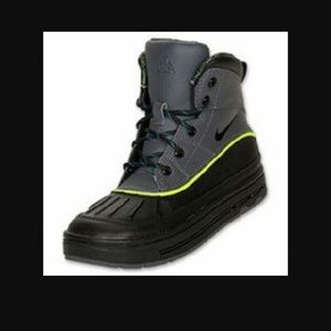 Nike kids boots
