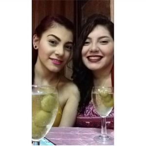 Meet your Posher, Roxana