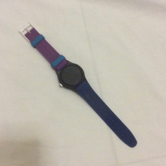 Color block watch - Picture 3 of 4