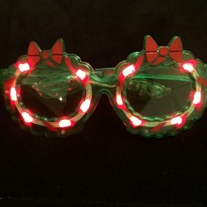 light up christmas glasses!