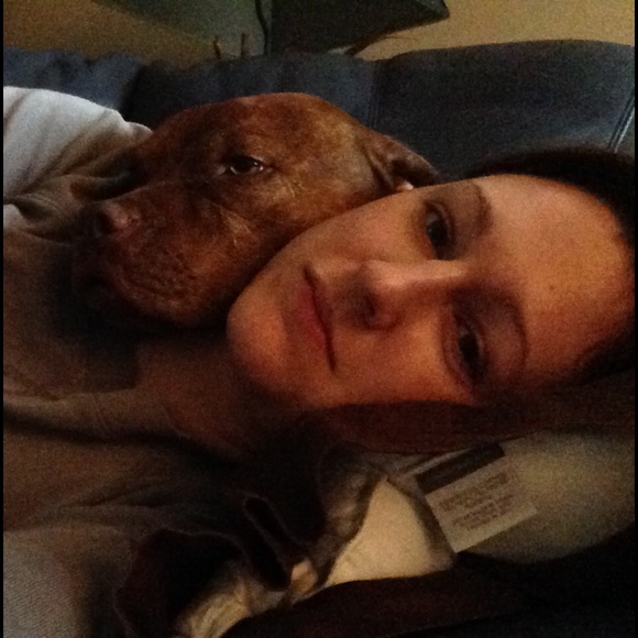 Meet Your Posher! - Picture 4 of 4