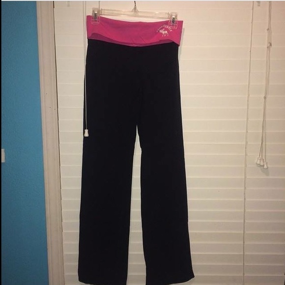 Yoga pants