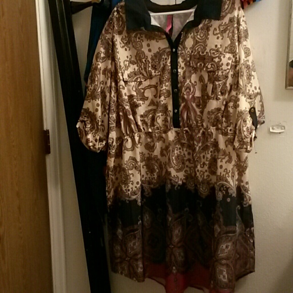Really cute and comfy dress for Sprin or summer.