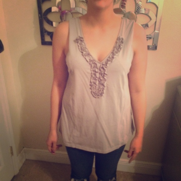 Grey tank
