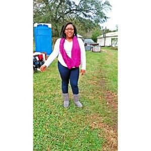 Meet your Posher, Tameya