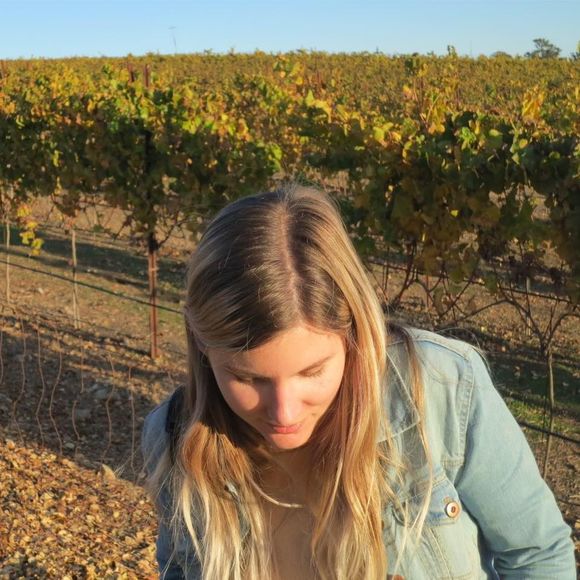 Meet your Posher, Gina