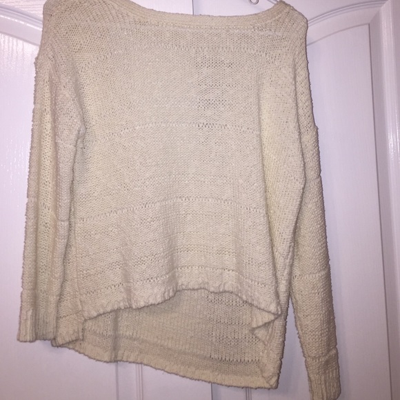 super soft & cute forever 21 knitted top/sweater!