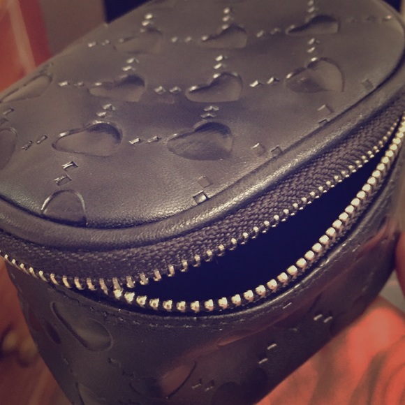 cute mini makeup bag!