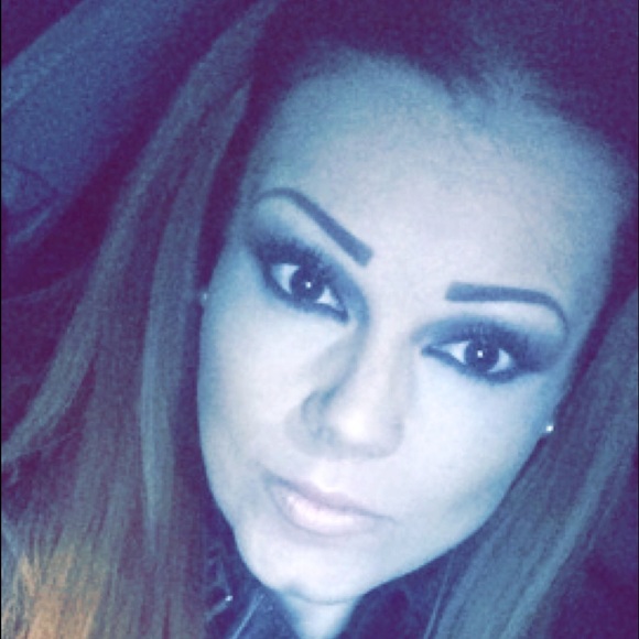 Meet your Posher, Vero