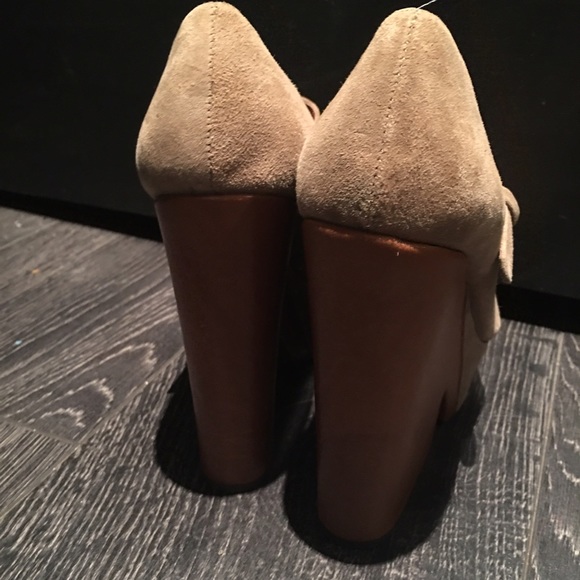 Shoes - Picture 3 of 5