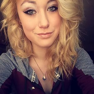 Meet your Posher, Shelby