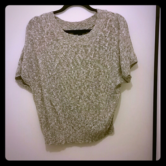 Nine West short sleeve sweater