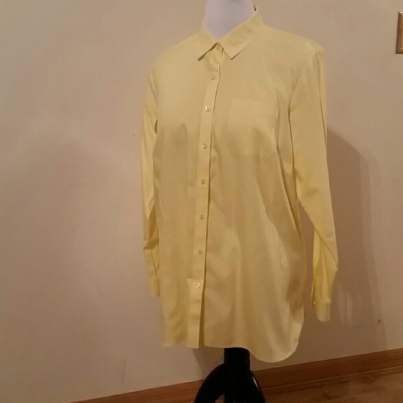 ***SOLD IN BUNDLE*** Coldwater Creek shirt