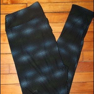 Amazingly soft grey/blue and black leggings