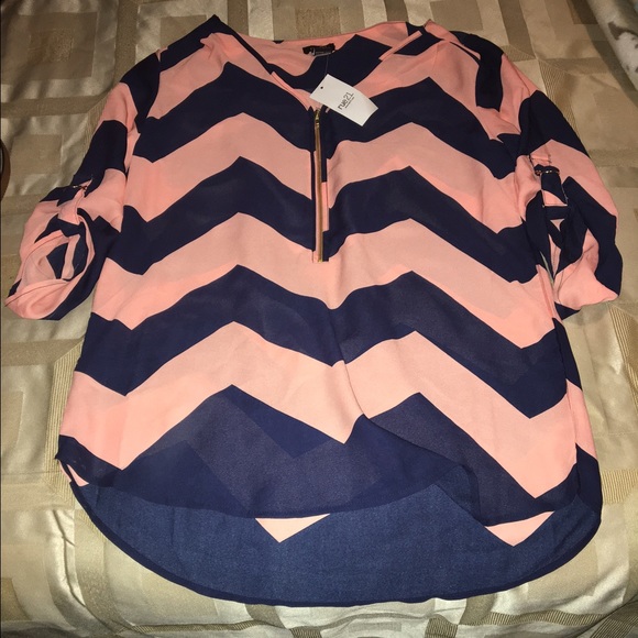 Rue 21 Quarter length top