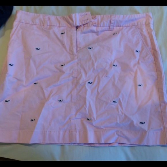 Pink vineyard vines whale skirt