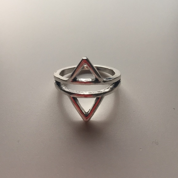 Statement Silver Triangle Ring - Picture 3 of 4