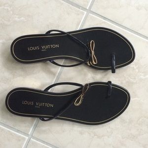 Louis Vuitton black sandals size 40