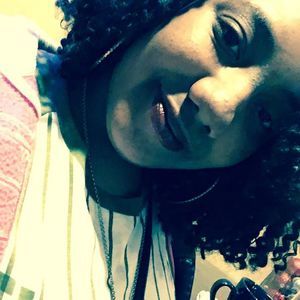 Meet your Posher, Kendra