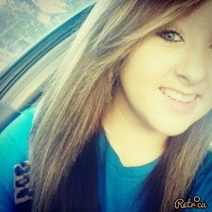 Meet your Posher, Kourtnie