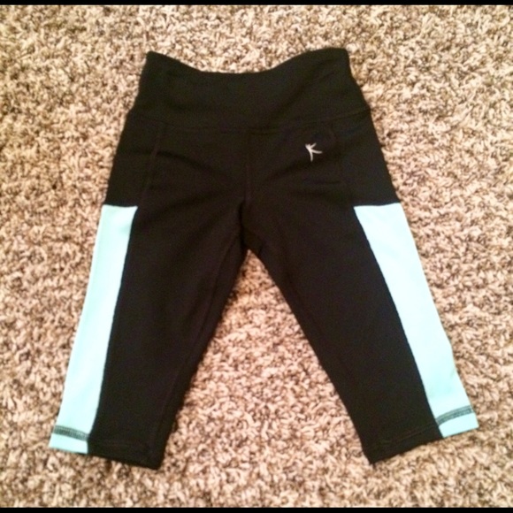 Size XS (4-5) Girls Leggings