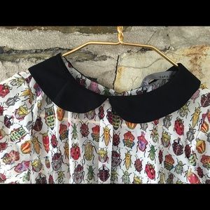 Zara Tops - Bug blouse Zara basics with button back Zara Tops - Bug blouse Zara basics with button back