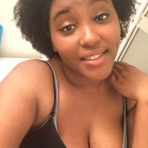 Meet your Posher, Regina