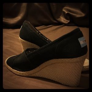 Size 8 black wedge Toms
