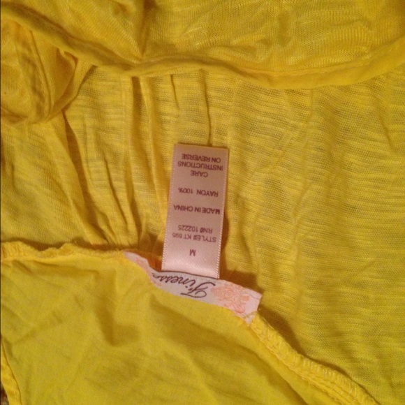 Yellow racer back tank top - Picture 3 of 3