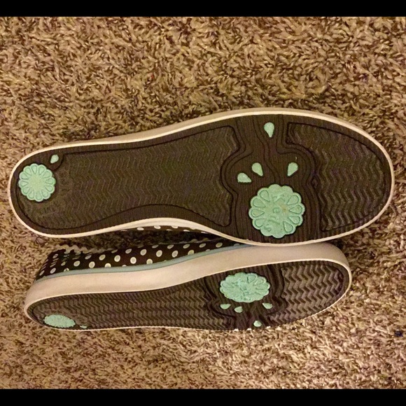 NWOT - Keds Polka Dot Slipons - Picture 3 of 3