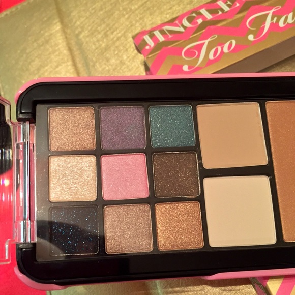 💝Jingle All the Way-Too Faced💝 - Picture 2 of 4