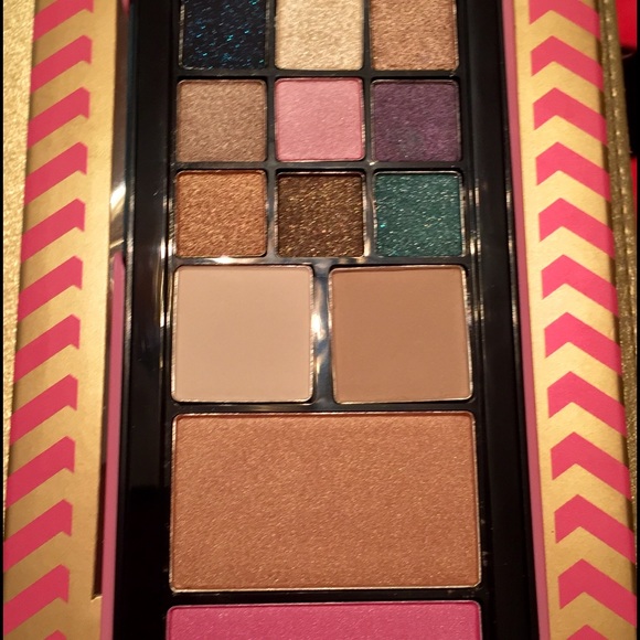 💝Jingle All the Way-Too Faced💝 - Picture 4 of 4