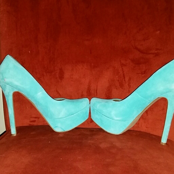 Jessica Simpson Teal Heels - Picture 4 of 4