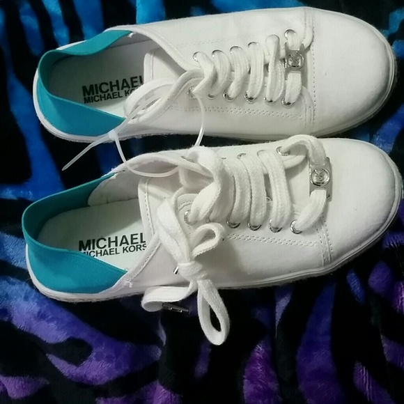 NWT 2 for $40 - Picture 3 of 3