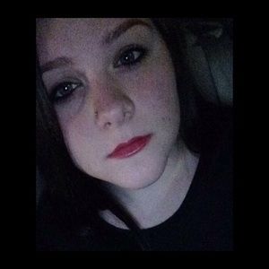 Meet your Posher, Tori